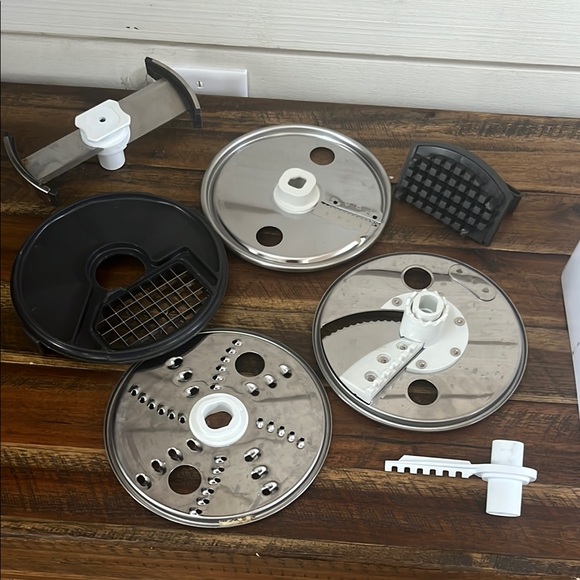 KitchenAid Silver and White Food Processor - Picture 4 of 4